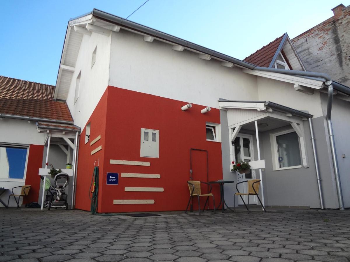 Apartments Kosevic Осиек Екстериор снимка