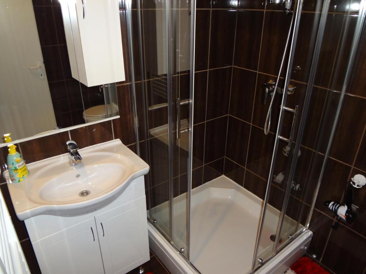Apartments Kosevic Осиек Екстериор снимка
