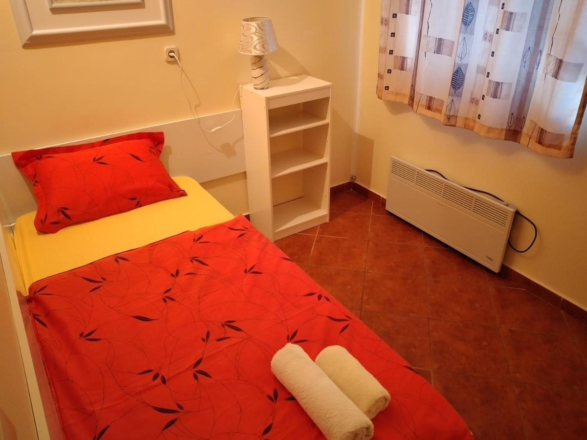 Apartments Kosevic Осиек Екстериор снимка