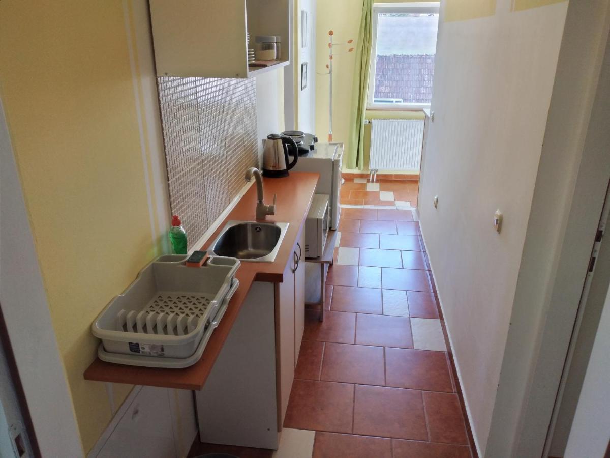 Apartments Kosevic Осиек Екстериор снимка