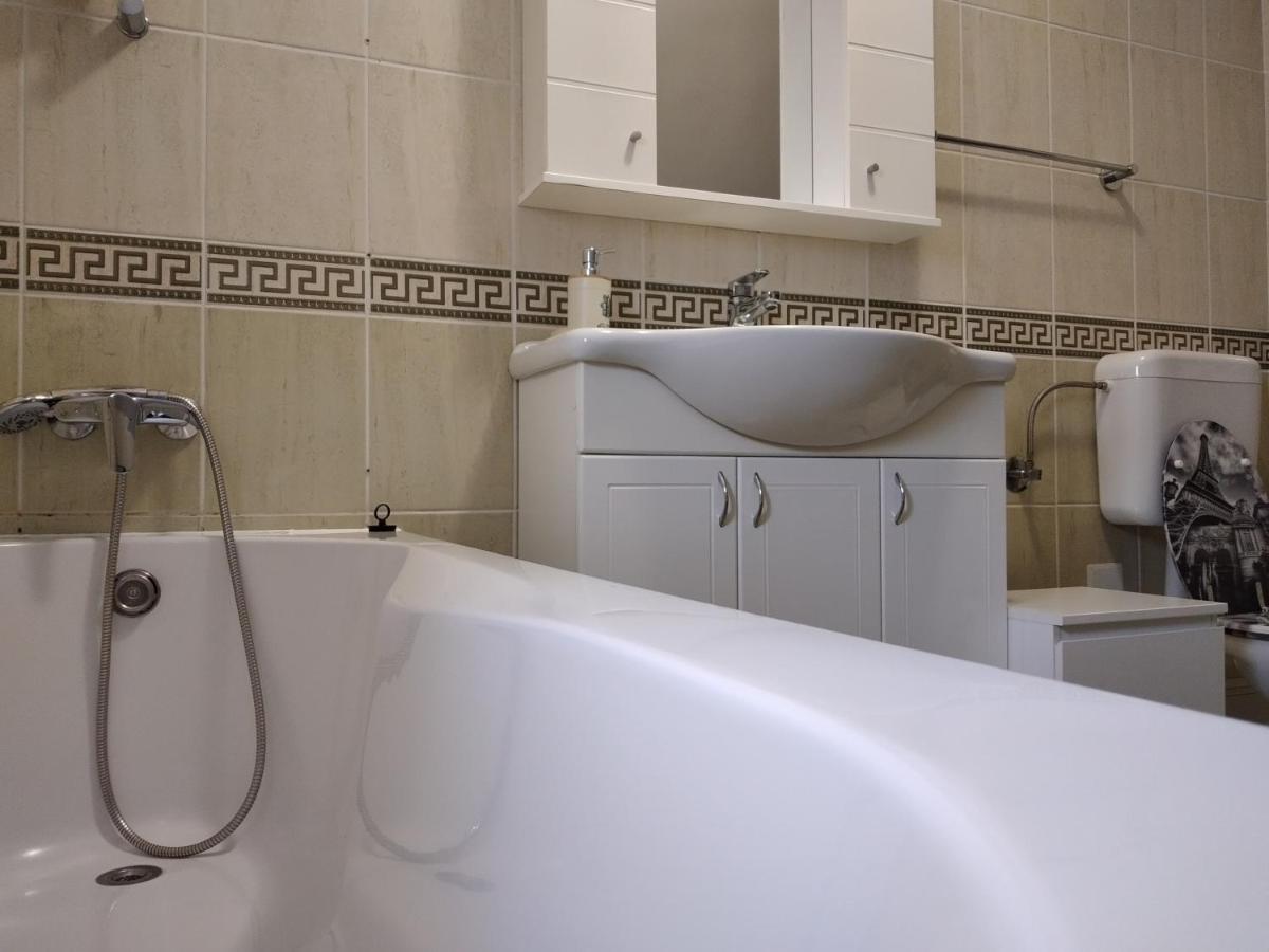 Apartments Kosevic Осиек Екстериор снимка