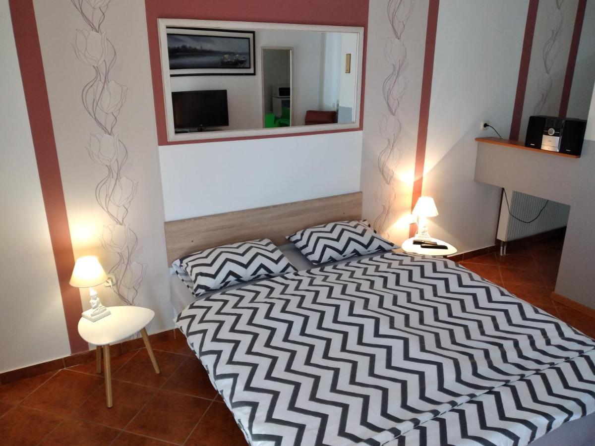 Apartments Kosevic Осиек Екстериор снимка