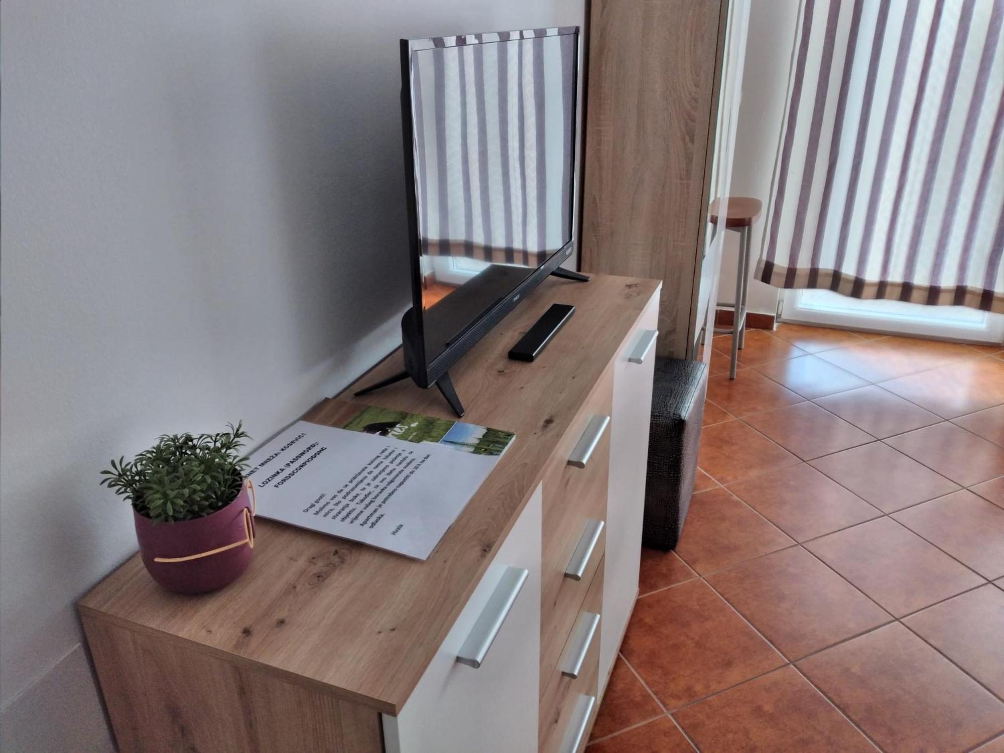 Apartments Kosevic Осиек Екстериор снимка