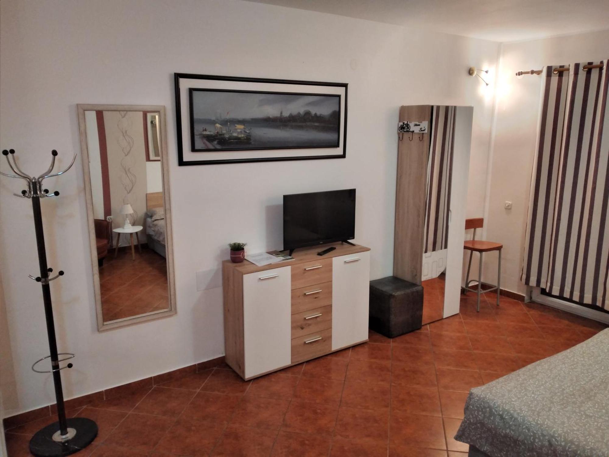 Apartments Kosevic Осиек Екстериор снимка