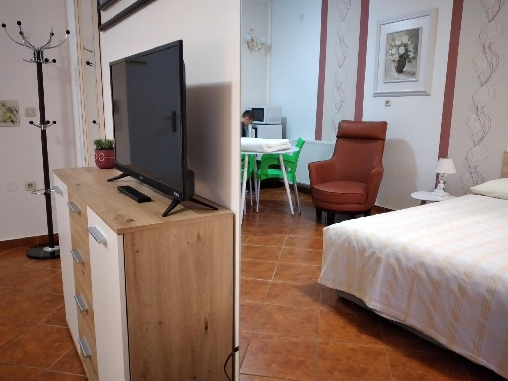 Apartments Kosevic Осиек Екстериор снимка