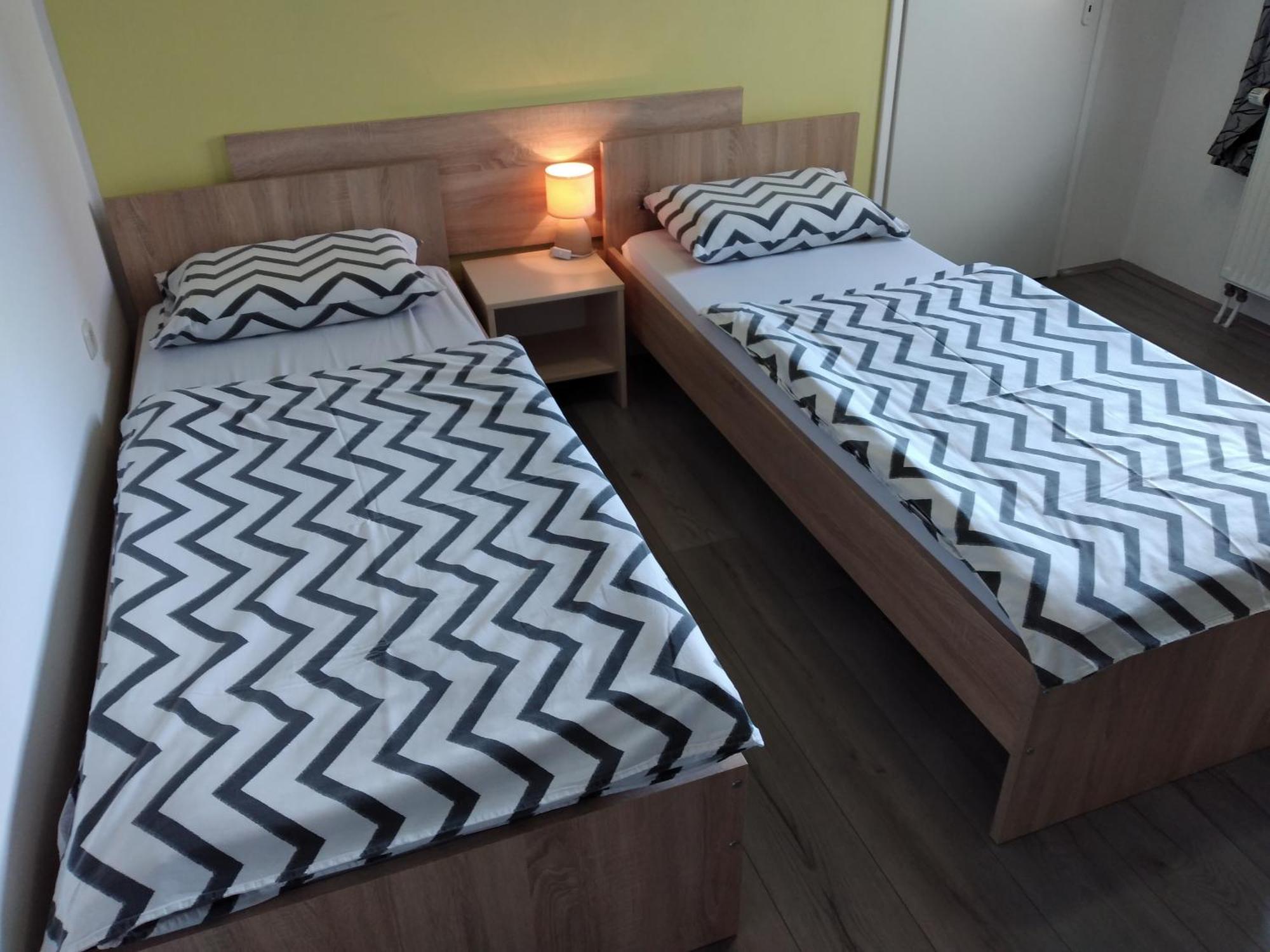 Apartments Kosevic Осиек Екстериор снимка