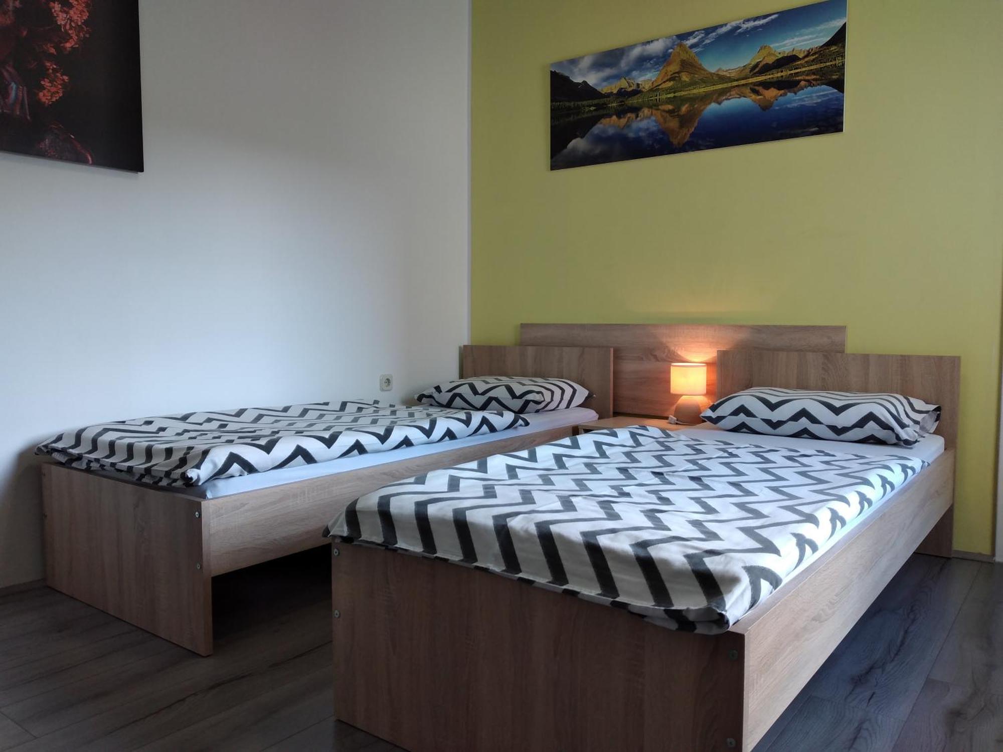 Apartments Kosevic Осиек Екстериор снимка