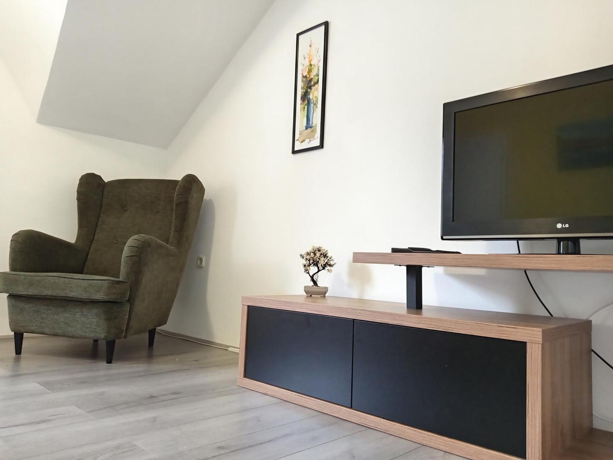 Apartments Kosevic Осиек Екстериор снимка