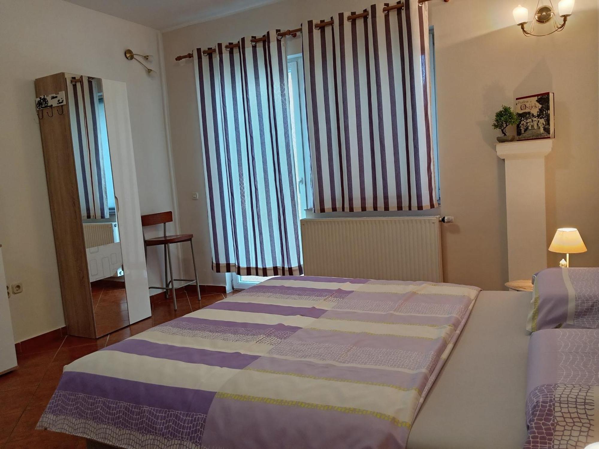 Apartments Kosevic Осиек Екстериор снимка